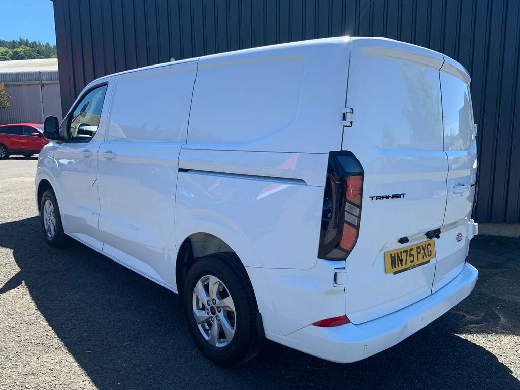 Ford Transit Custom 320 2.0 Ecoblue 136Ps L1 Limited WN75PXG White #4