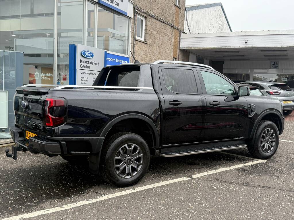 Ford Ranger Wildtrak 2.0 Ecoblue 205 Black #3