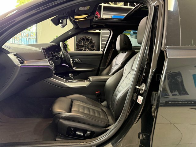 BMW 3 Series 2.0 330I M Sport Black