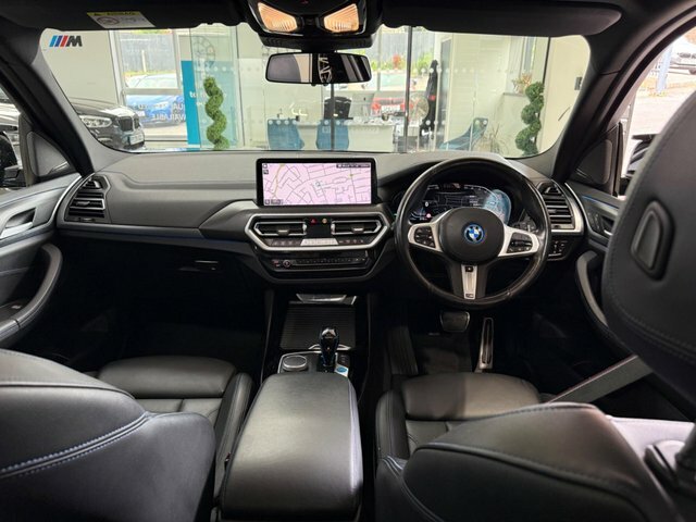 BMW iX3 80Kwh M Sport Pro Black #4