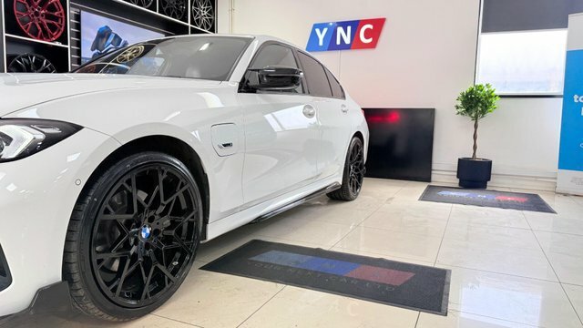 BMW 3 Series 2.0 330E 12Kwh M MC72BEJ White #4