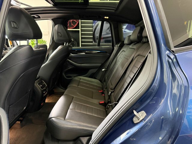 BMW iX3 80Kwh M Sport Black #35