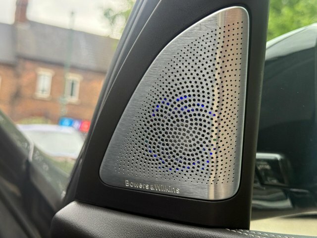 BMW X7 Xdrive M60i Step Ultimate Pack Black #47