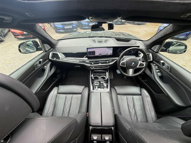 BMW X7 Xdrive M60i Step Ultimate Pack Black #22