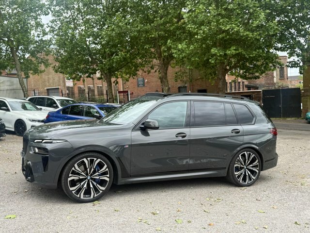 BMW X7 Xdrive M60i Step Ultimate Pack Black #13