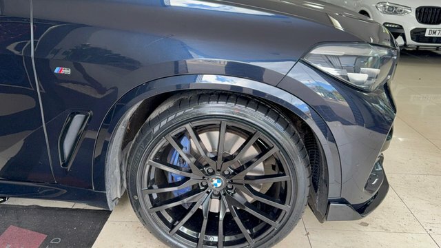 BMW X5 X5 M50i White #58