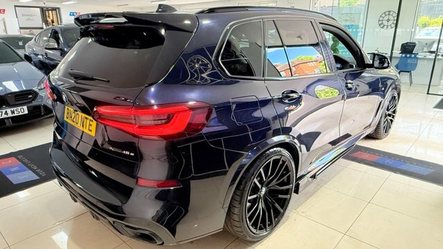 BMW X5 X5 M50i White #54