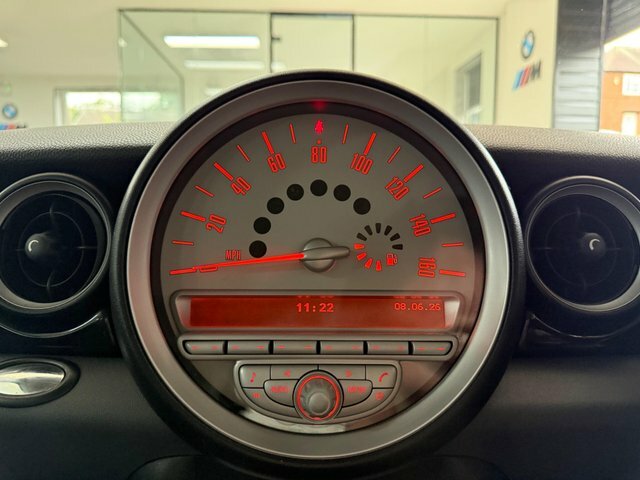 Mini Hatch Back Euro 5 211 Ps White #11