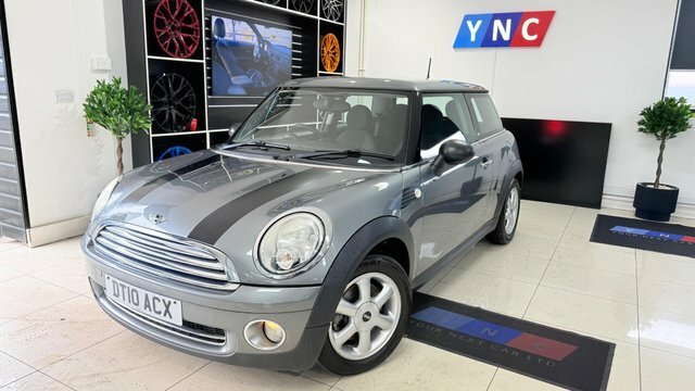 Mini Hatch Back Euro 5 211 Ps White #1