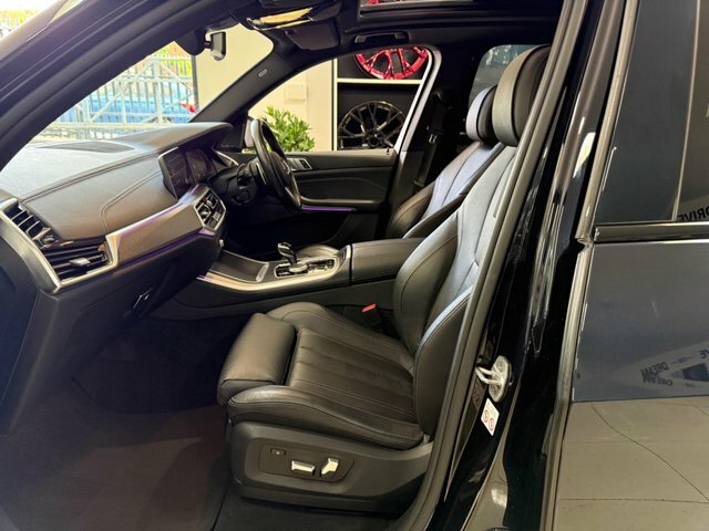 BMW X5 Xdrive M50d White #42