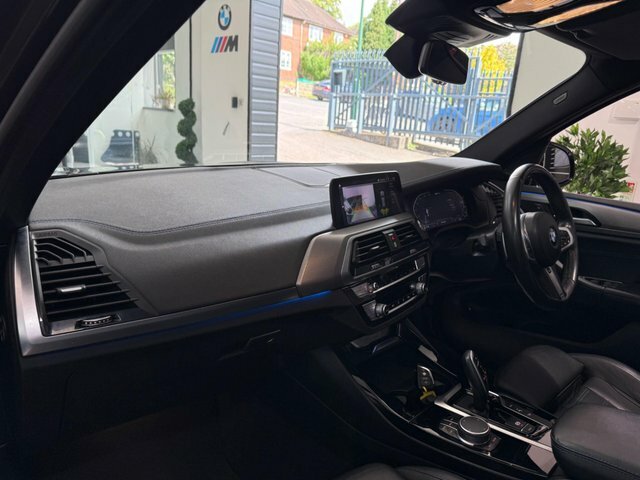 BMW X3 2.0 30E 12Kwh M Black #34