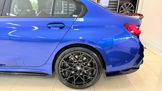 BMW 3 Series Saloon Black #29