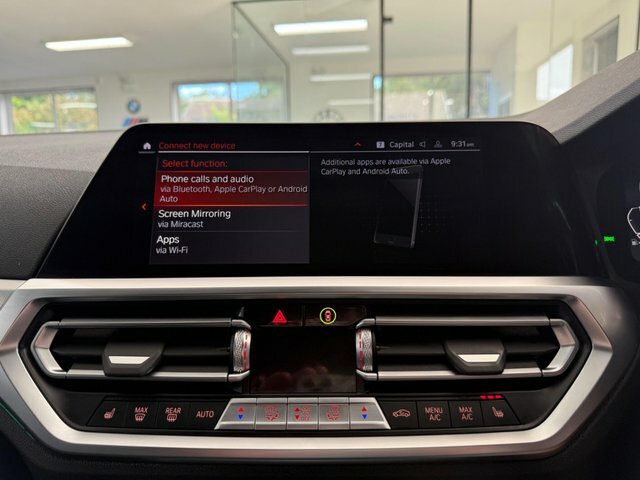 BMW 3 Series Saloon Black #13
