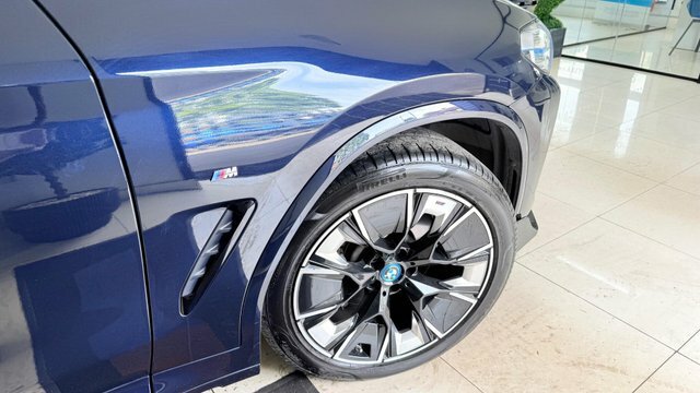 BMW iX3 80Kwh M Sport Pro Black #6