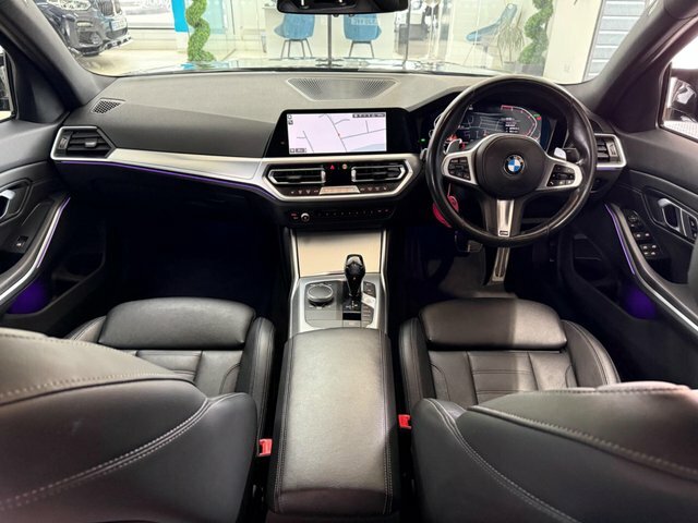 BMW 3 Series 2.0 320I M Sport Black #2
