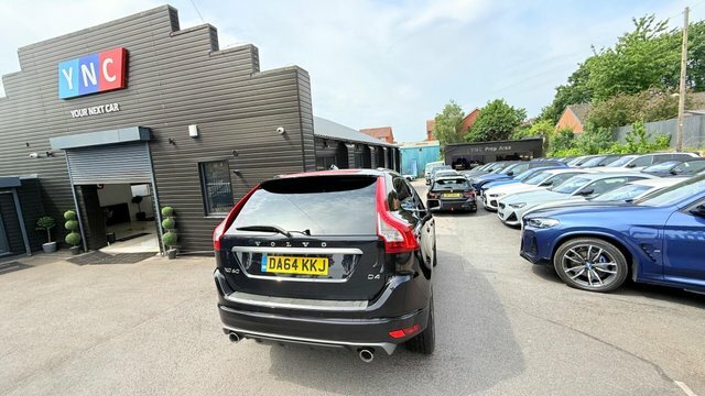 Volvo XC60 2.0 D4 R-design Lux Black #2