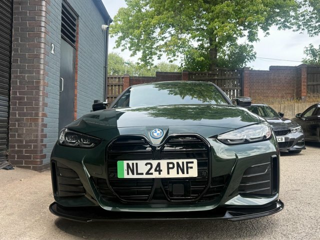 BMW i4 35 70.2Kwh M Sport Green #2