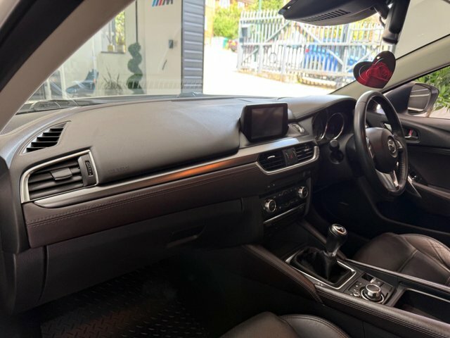 Mazda 6 Estate 2.2 Red #25