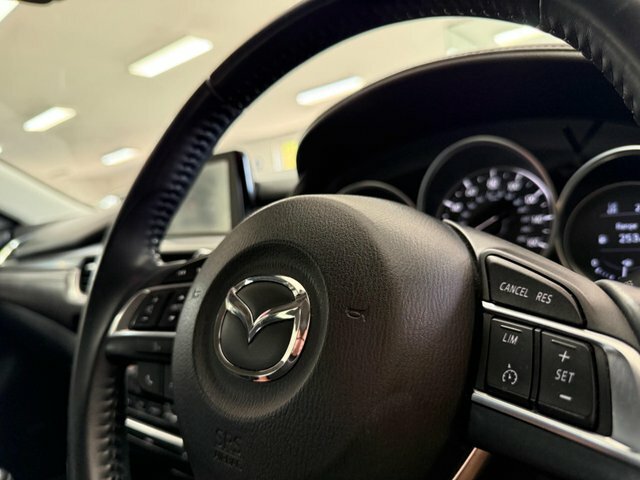 Mazda 6 Estate 2.2 Red #17
