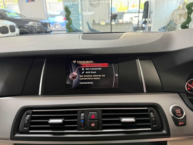 BMW 5 Series Se Silver #23