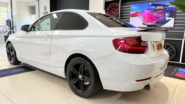BMW 2 Series 1.5 216D Sport Active Tourer 114 Bhp White #30