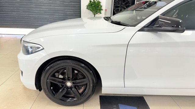 BMW 2 Series 1.5 216D Sport Active Tourer 114 Bhp White #28