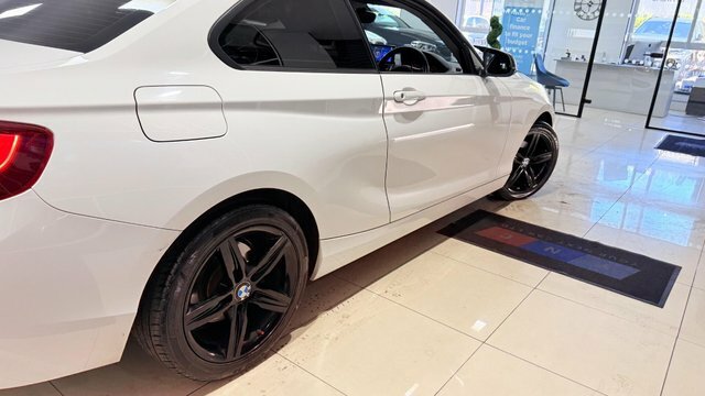 BMW 2 Series 1.5 216D Sport Active Tourer 114 Bhp White #12