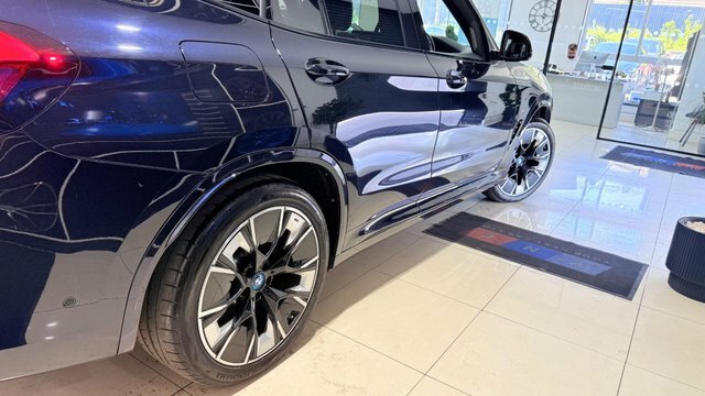 BMW iX3 80Kwh M Sport Pro Black #6