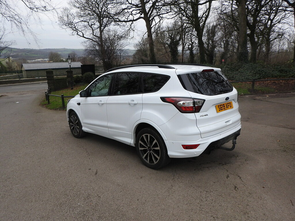 Ford Kuga T Ecoboost St-line SE19AFO White #5