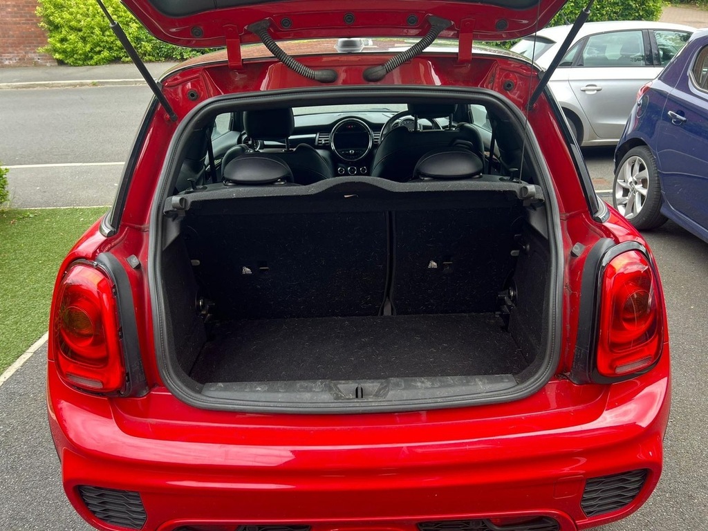 Mini Hatch Cooper Sd YH16KMS Red #6