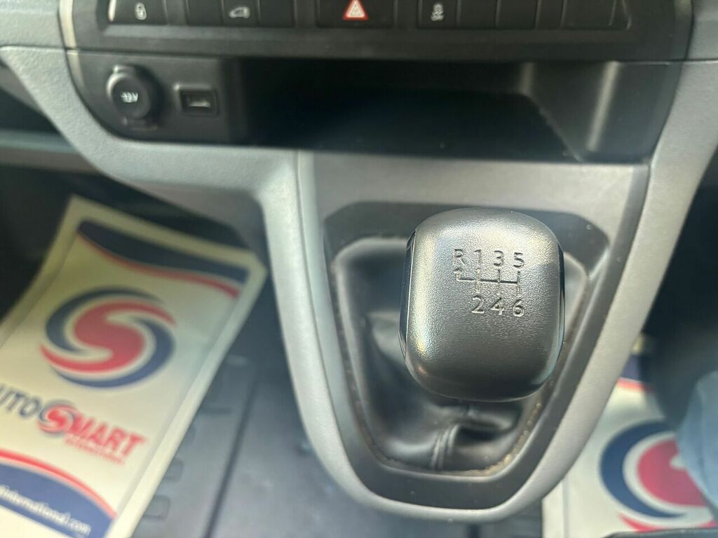 Citroen Dispatch Bluehdi 1000 Enterprise M White #6
