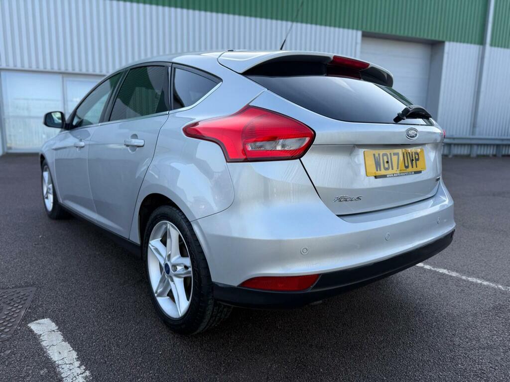 Ford Focus Hatchback 1.0T Ecoboost Zetec Edition Euro 6 Ss WO17UVP Silver #3