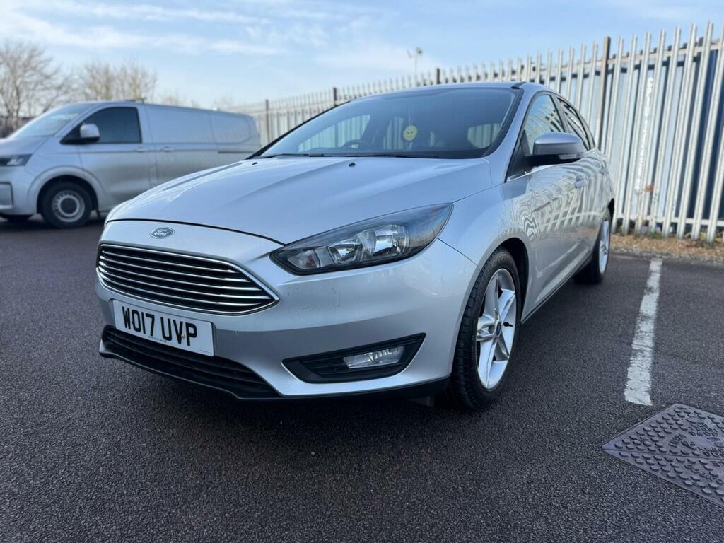Ford Focus Hatchback 1.0T Ecoboost Zetec Edition Euro 6 Ss WO17UVP Silver #4