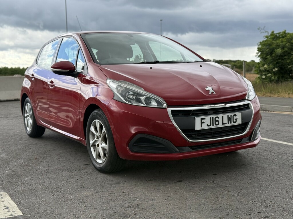 Peugeot 208 Hatchback 1.2 Puretech Active Etg Euro 6 Ss Red