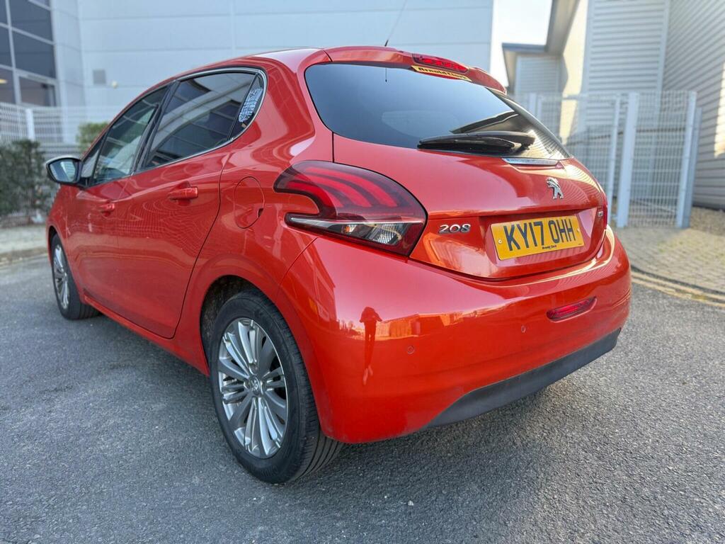 Peugeot 208 Hatchback 1.2 Puretech Allure Euro 6 201717 KY17OHH Orange #4