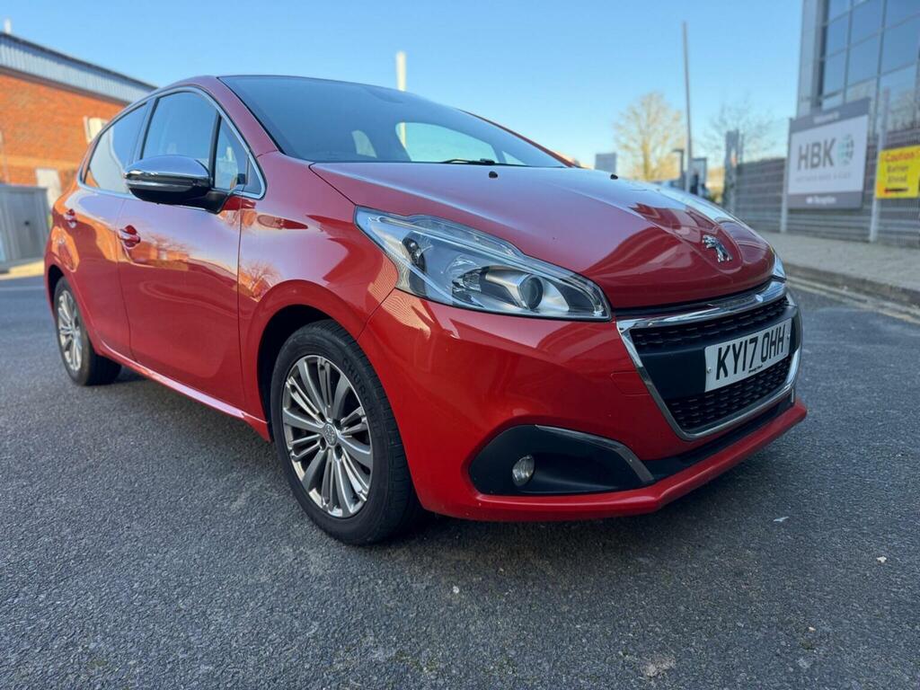 Peugeot 208 Hatchback 1.2 Puretech Allure Euro 6 201717 Orange