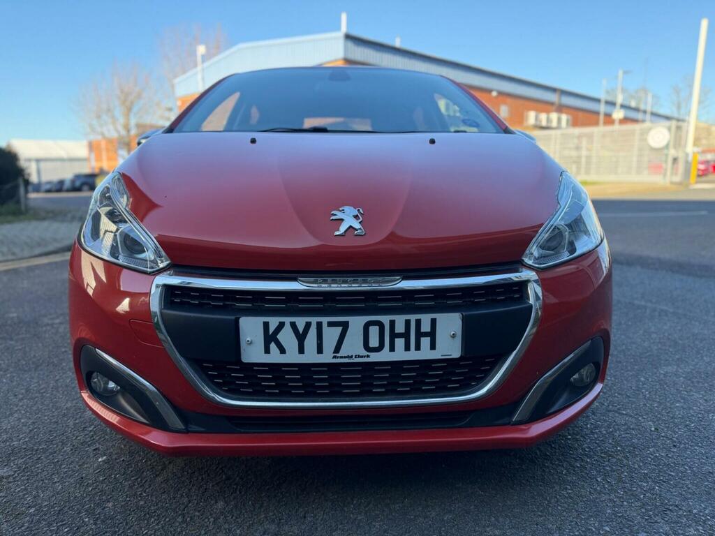 Peugeot 208 Hatchback 1.2 Puretech Allure Euro 6 201717 KY17OHH Orange #2