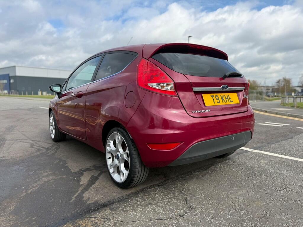 Ford Fiesta Hatchback 1.6 Titanium 201010 T9KHL Pink #4