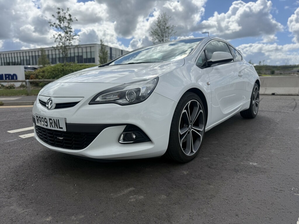 Vauxhall Astra GTC Coupe 1.4 I Turbo Limited Edition 201665 White #4