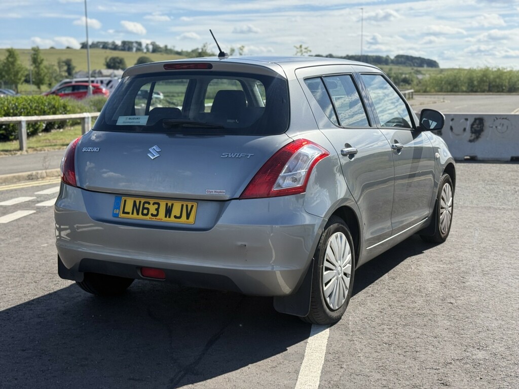 Suzuki Swift 1.2 Sz2 Hatchback 94 Ps White #40