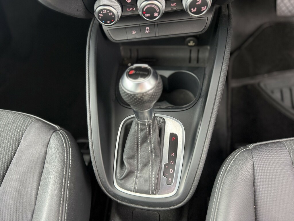 Audi A1 A1 S Line Tfsi Red #13