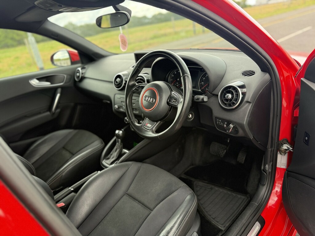 Audi A1 A1 S Line Tfsi Red #10
