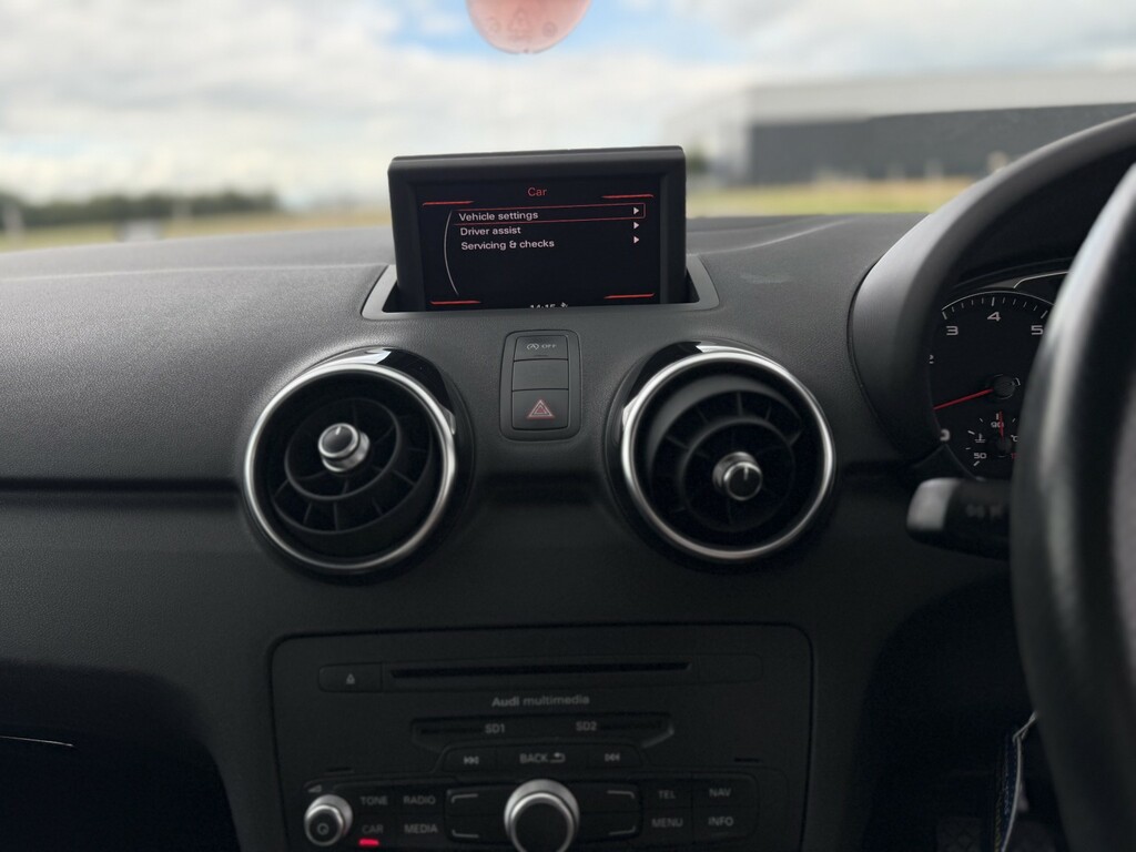 Audi A1 A1 S Line Tfsi Red #32