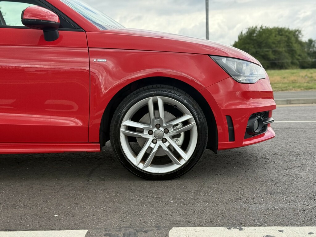 Audi A1 A1 S Line Tfsi Red #28