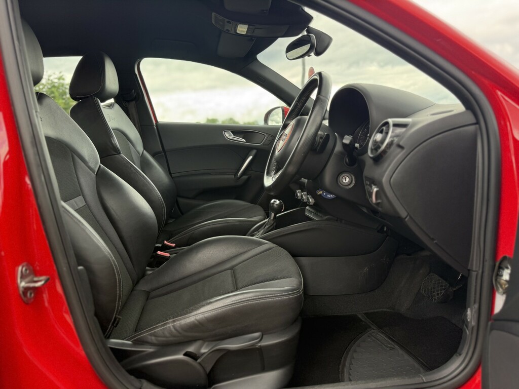 Audi A1 A1 S Line Tfsi Red #16