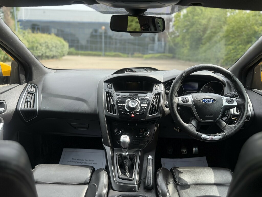 Ford Focus 1.0T Ecoboost Zetec S Euro 5 Ss Red #13