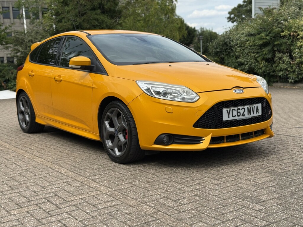 Ford Focus 1.0T Ecoboost Zetec S Euro 5 Ss Red #1