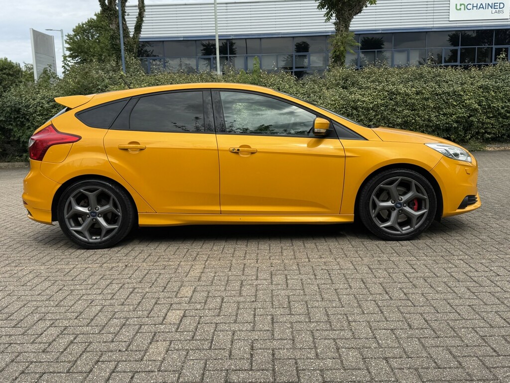 Ford Focus 1.0T Ecoboost Zetec S Euro 5 Ss Red #4