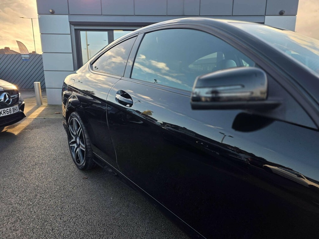 Mercedes-Benz C Class 2.1 Amg Sport Cdi Blueefficiency FV13KHE Black #2