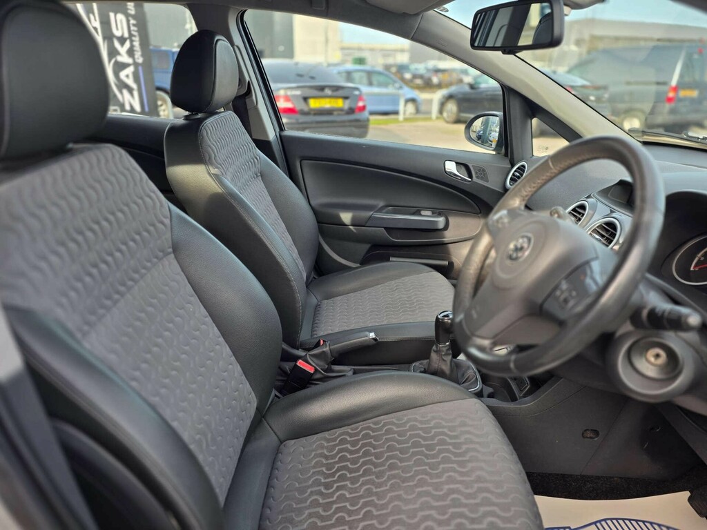 Vauxhall Corsa 1.4 Se FN11UEF Silver #5